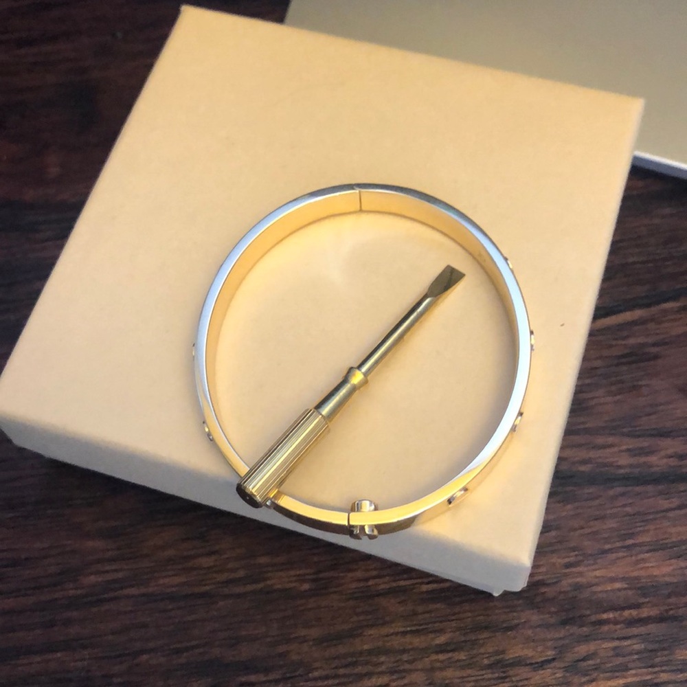 Real 18k gold Bangle  size 16